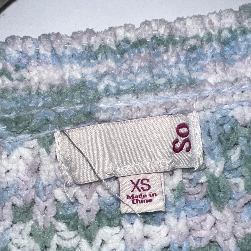 SO Women's Blue and White Knit Sweater size XS - Picture 2 of 10